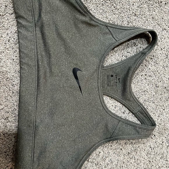 Nike Other - Nike sports Bra, size large